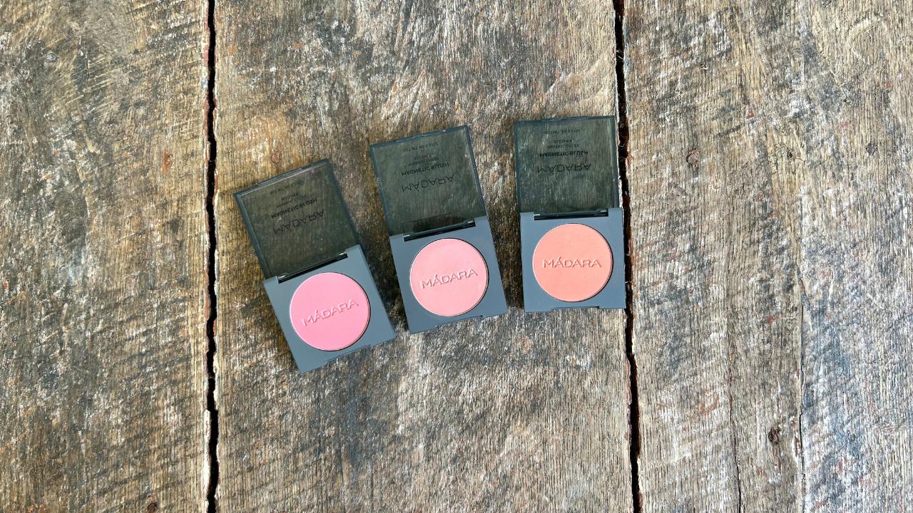 Guide: MÁDARA MAGNETIC BLUSH Mineral Cheek Blusher