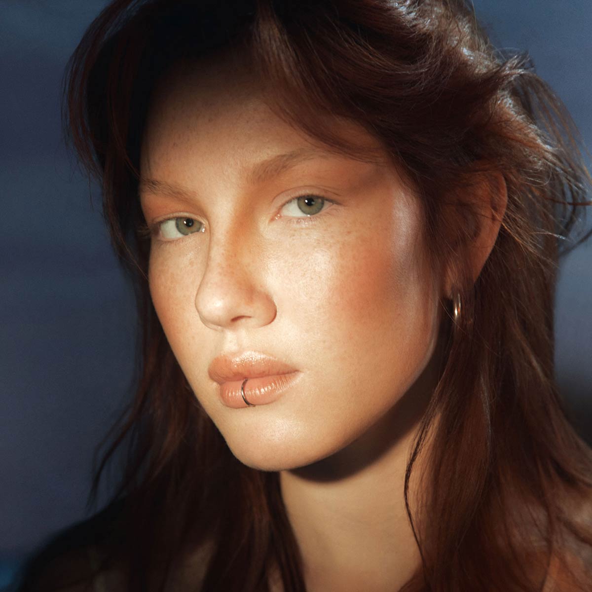 MÁDARA MIDSUMMER Soft Silk Mineral Bronzer,