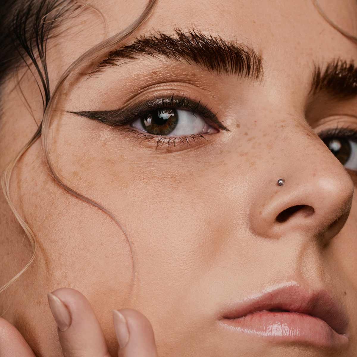 MÁDARA The Eye Pencil,