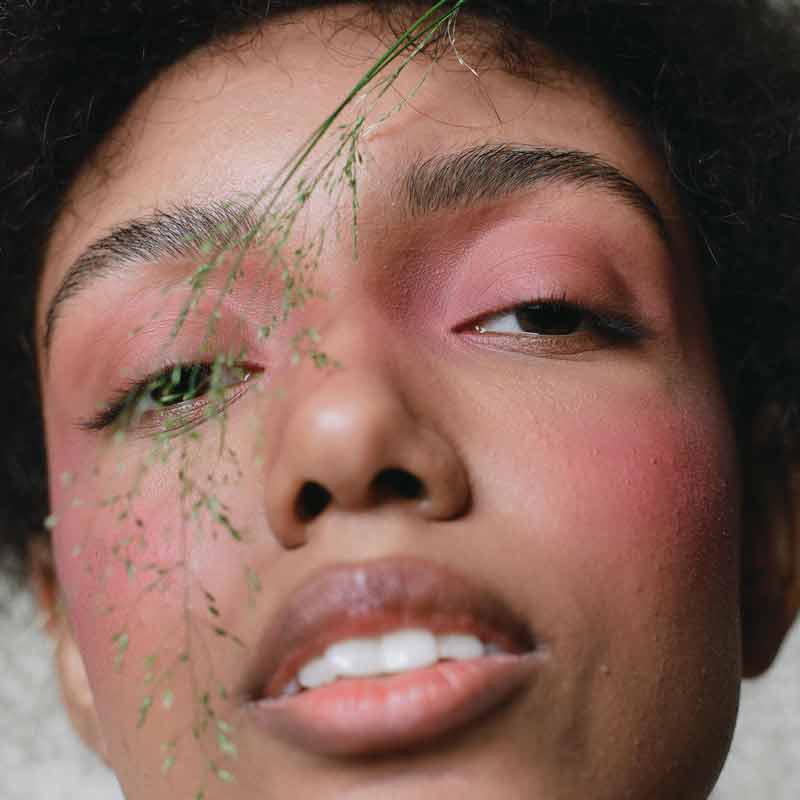 MÁDARA MAGNETIC BLUSH Mineral Cheek Blusher,