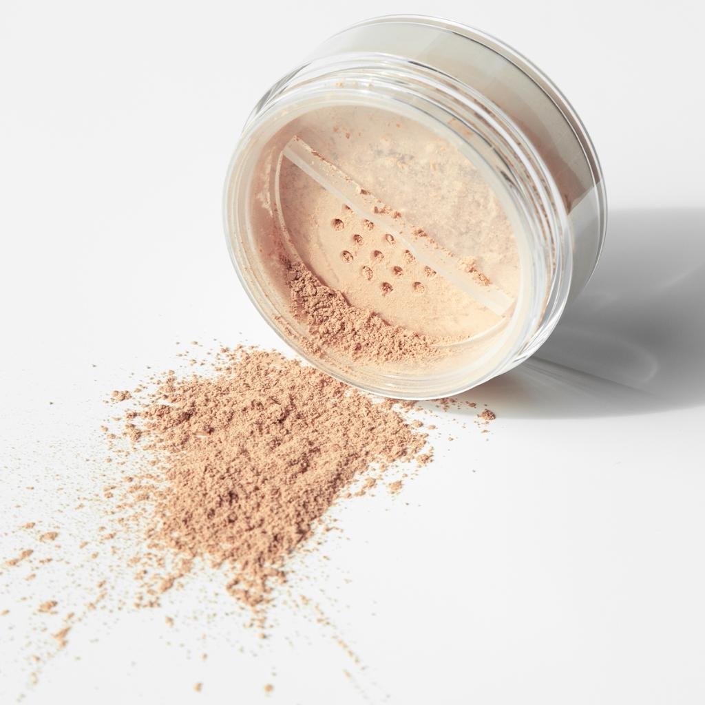 Maria Åkerberg Loose Mineral Foundation SPF 25, Light