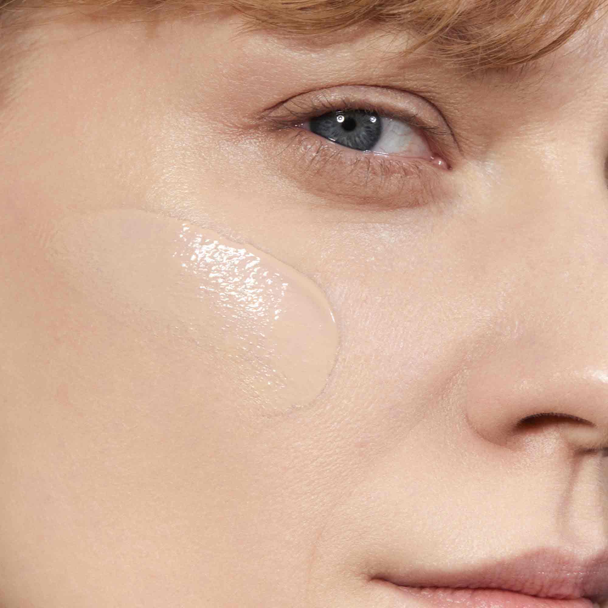 MÁDARA SKINONYM Semi-Matte Peptide Foundation, 15 STONE 30 ml