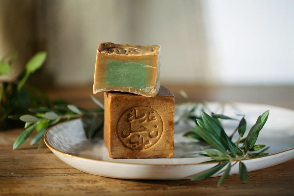 Aleppotvål – Naturlig vård för hud och hår