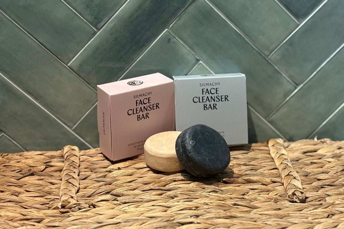 Battle: Silmachy Cleansing bar Charcoal VS Pink Clay and Shea Butter