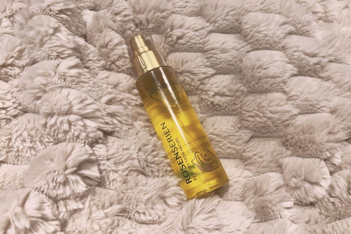 Recension: Rosenserien Jojobaolja