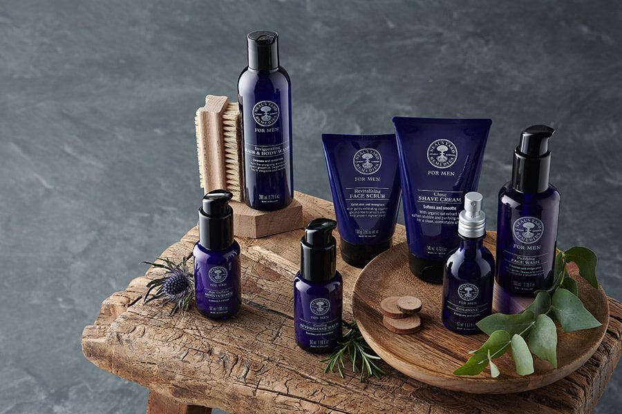 Guide till Neal's Yard Remedies hudvård för män