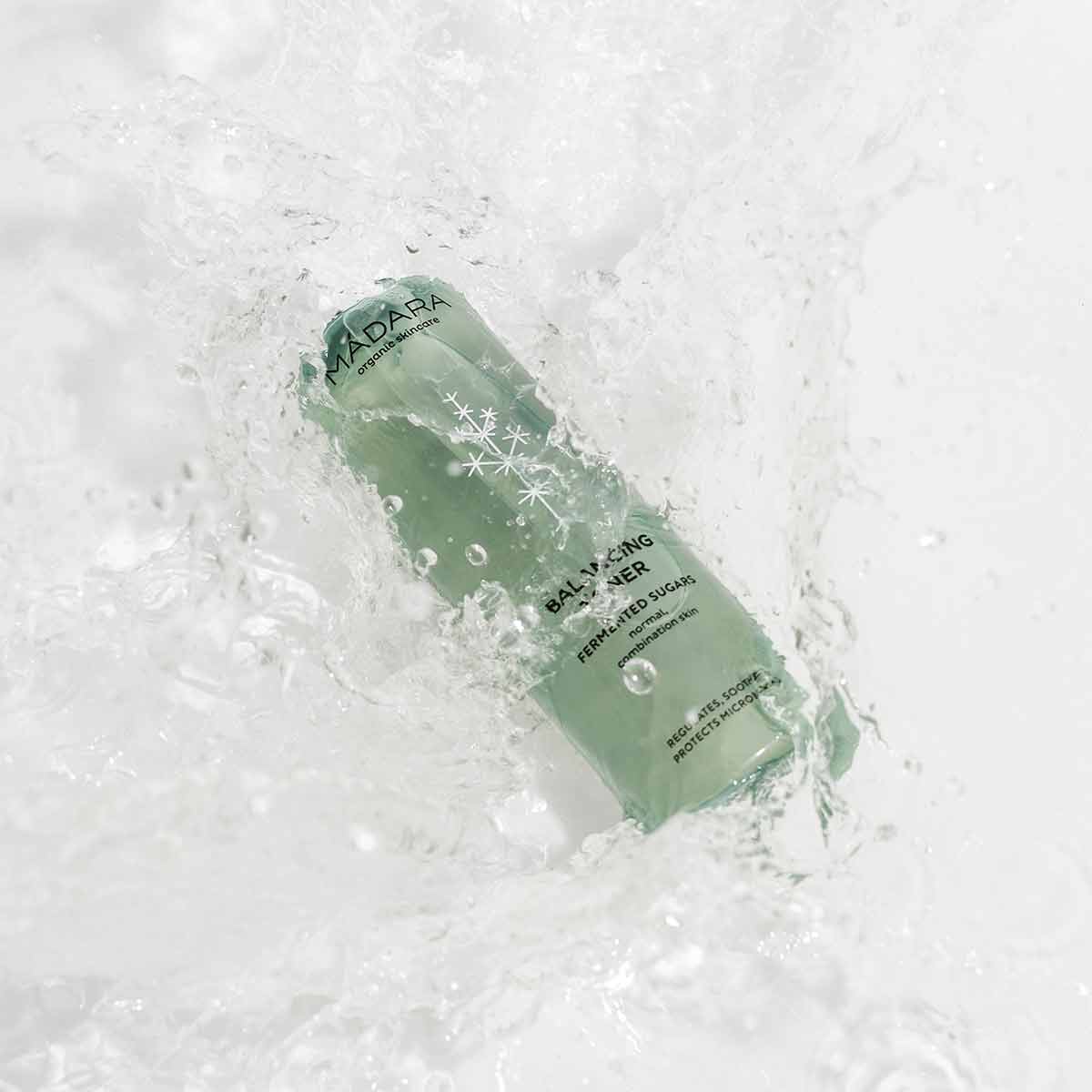 MÁDARA Balancing Toner, 200 ml