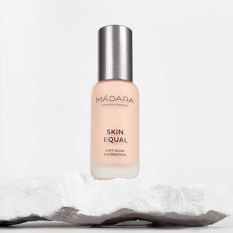 madara skinequal roseivory30 foundation